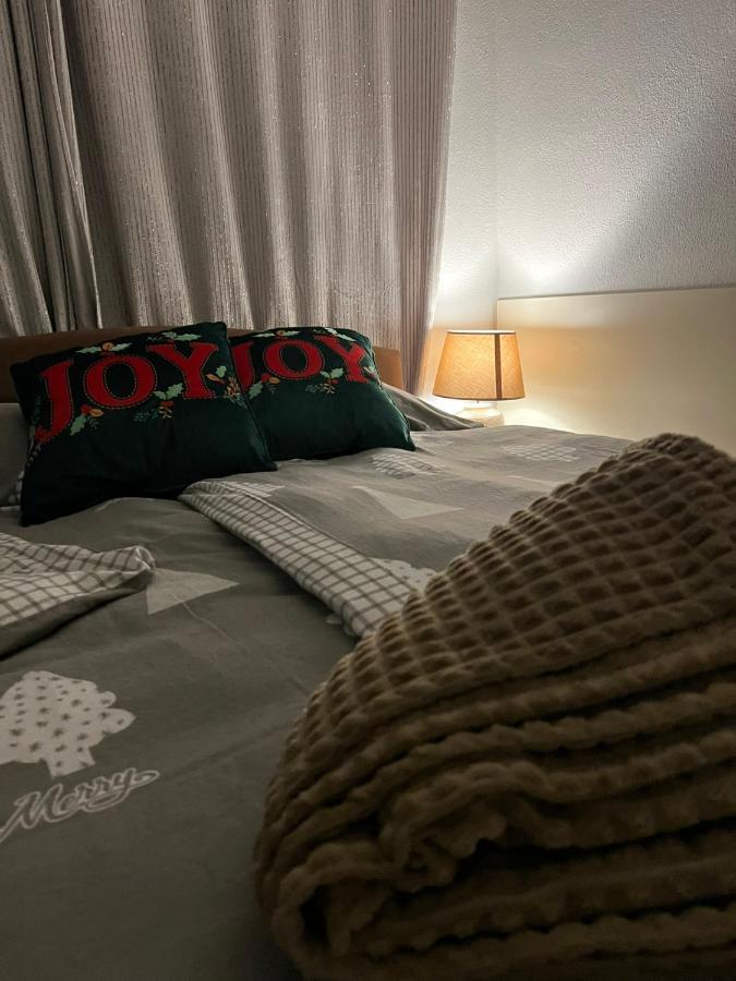 Apartmani Sollei Petrcane Eksteriør bilde